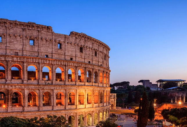 Roma në kaos ndërsa italianët kërcënojnë të ikin për shkak të sjelljes së turistëve