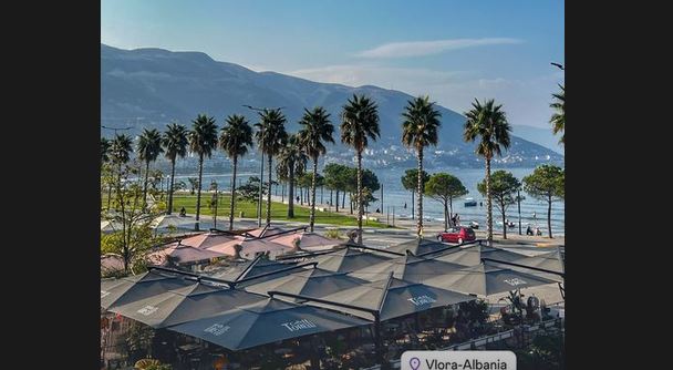 Aktori i njohur turk lajmërohet nga Vlora (FOTO)