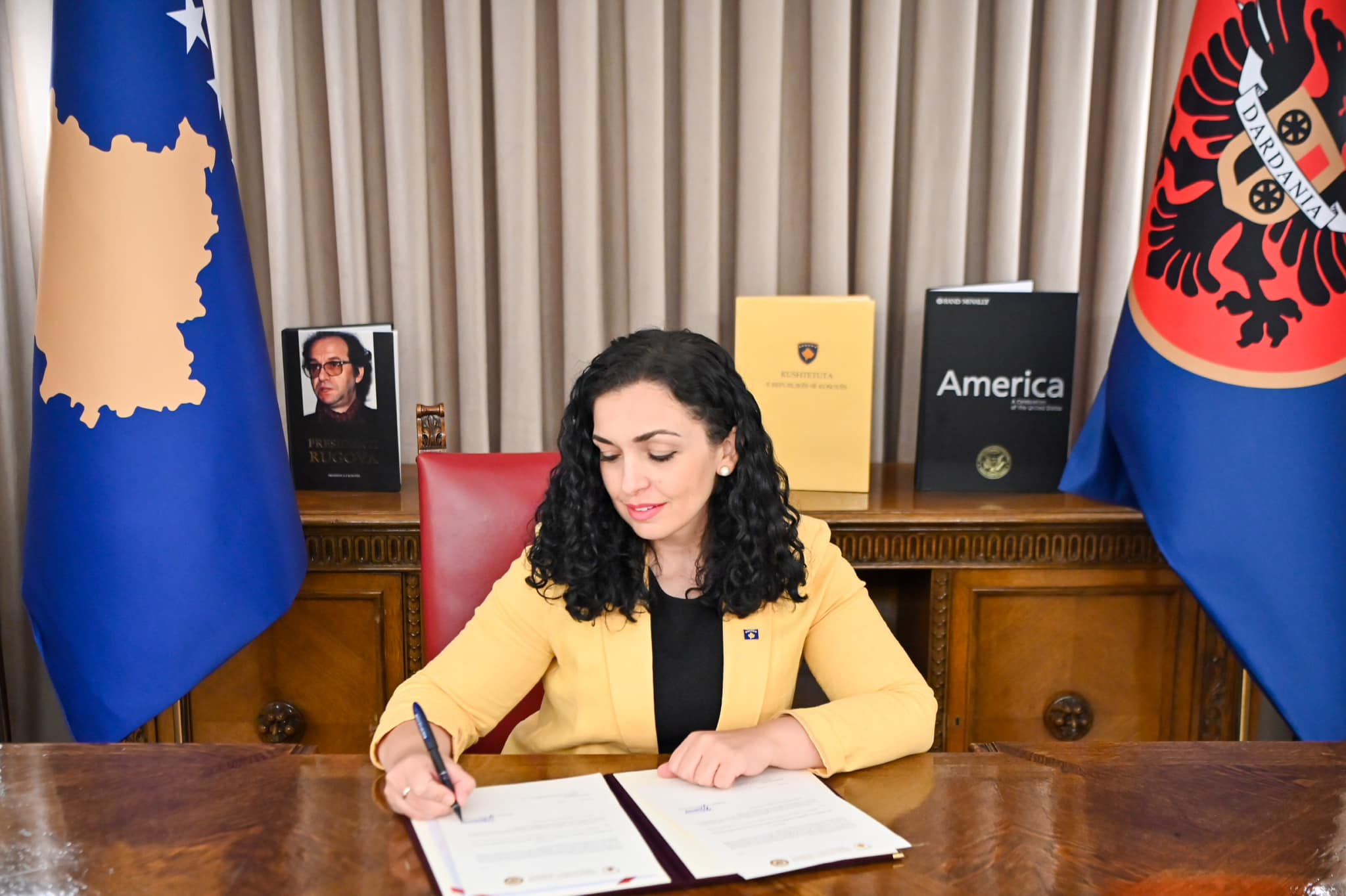 Presidentja Vjosa Osmani