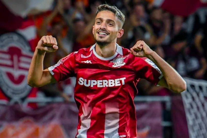 Albion Rrahmani, “95% mbetet në Rapid”