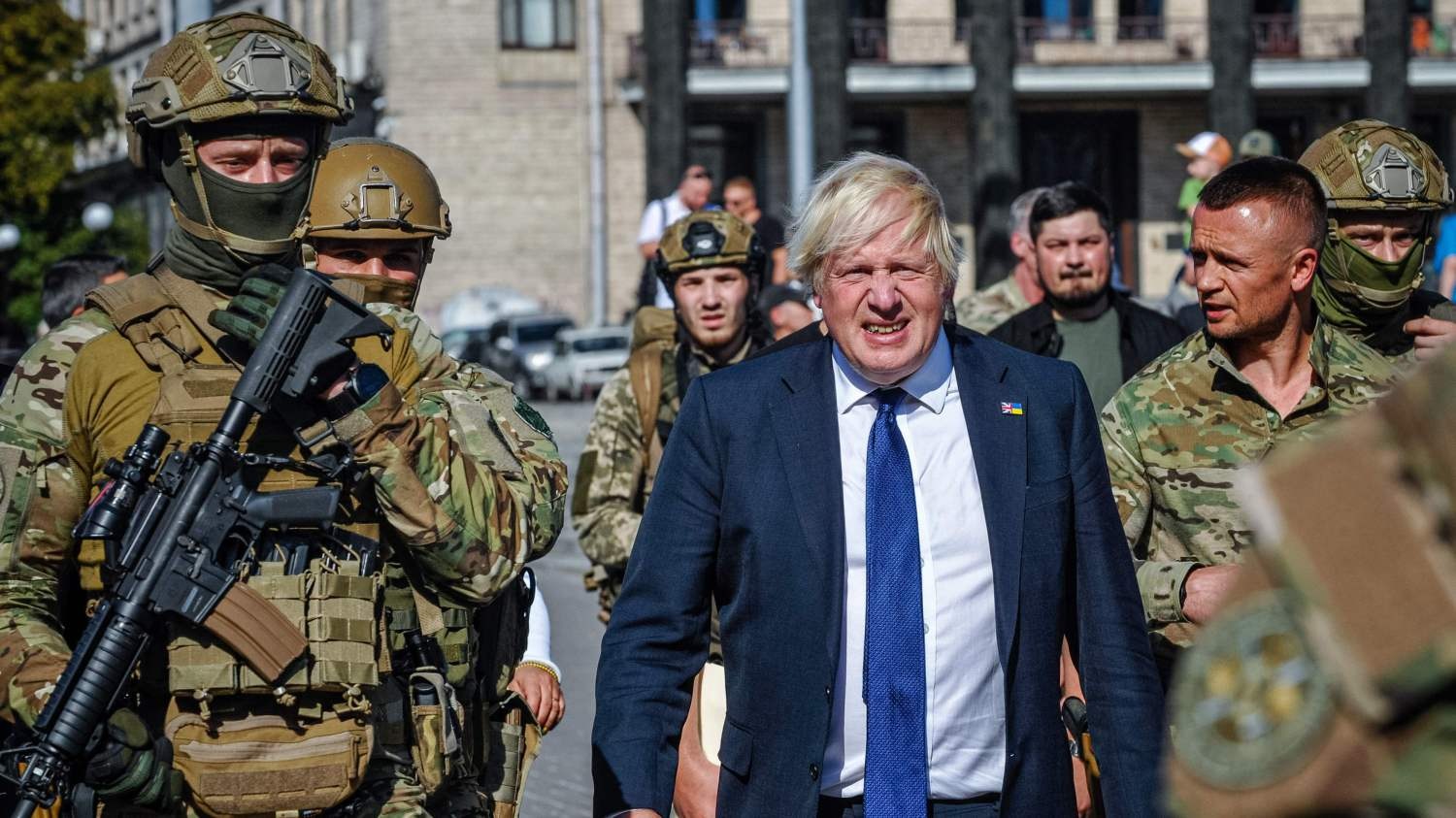 Kosova Clintonin, Ukraina Johnsonin: Fshati ukrainas ndërton shesh me emrin e ish-kryeministrit britanik