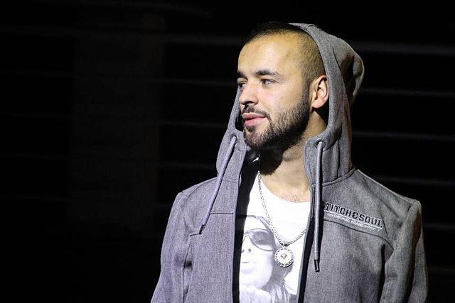 "Ti je dashni që vret" - thotë 2TON në këngën e re