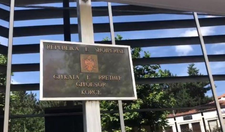 Ngacmoi dy të mitura në park, mbetet në burg 56-vjeçari në Korçë