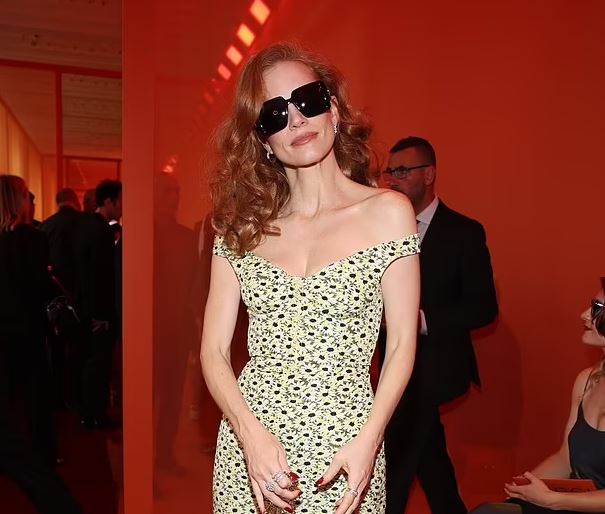 Jessica Chastain, klasike dhe elegante