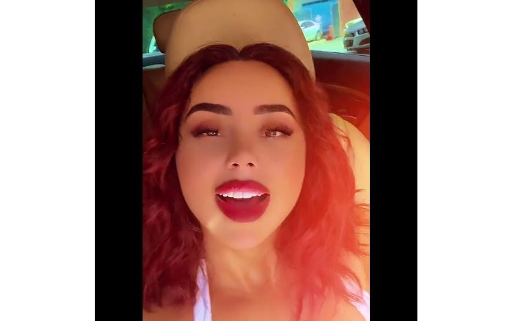 Linda pyet fansat për këngën e re (VIDEO)