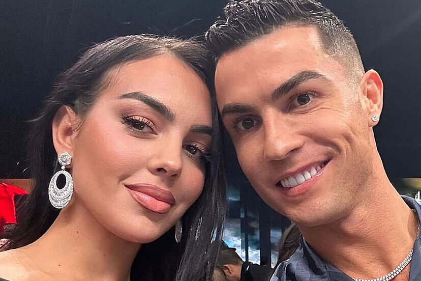 Georgina i përgatit "pasul" Ronaldos, e shoqëron me speca
