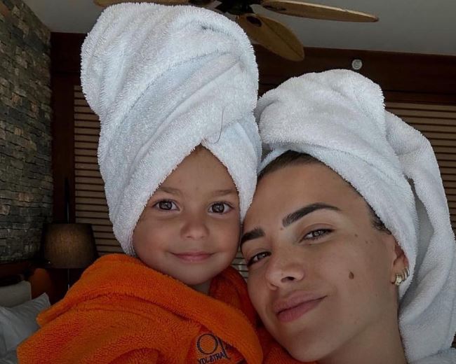 Sara Hoxha dhe Poi, blejnë shtëpi të re