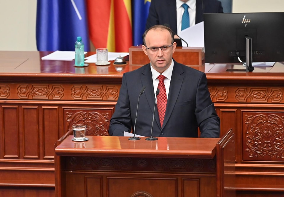 Gashi: Ftoj autoritetet përkatëse të angazhohen me përkushtim për zbardhjen e rrethanave të zjarrit në Koçan