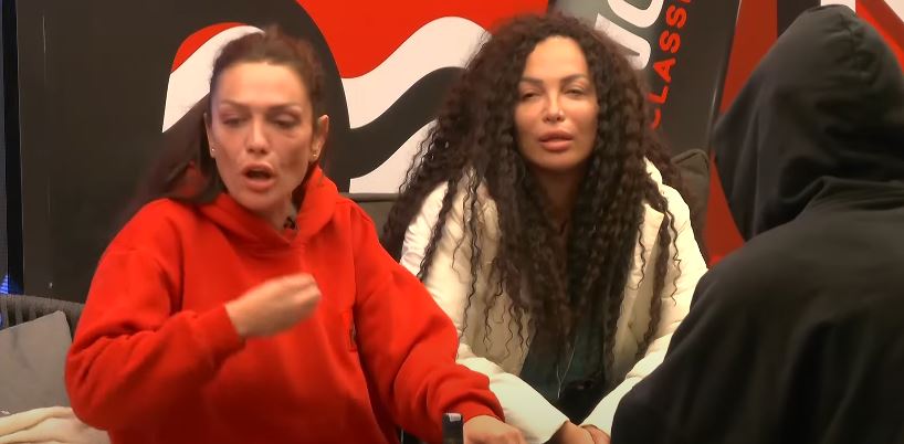 Përplasen Drenusha dhe Rovena: Kjo qenka një super mashtruse dhe super gënjeshtare (VIDEO)
