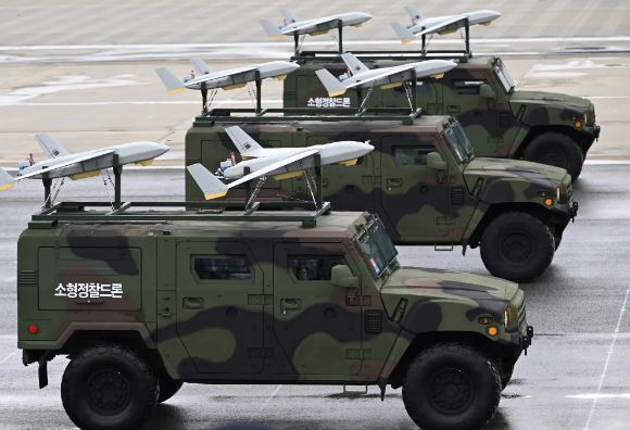 Koreja e Veriut akuzon Jugun për dërgim të dronëve që shpërndajnë fletëpalosje propagandiste