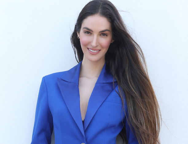 Emina Çunmulaj largohet me zemrën plot nga Kosova