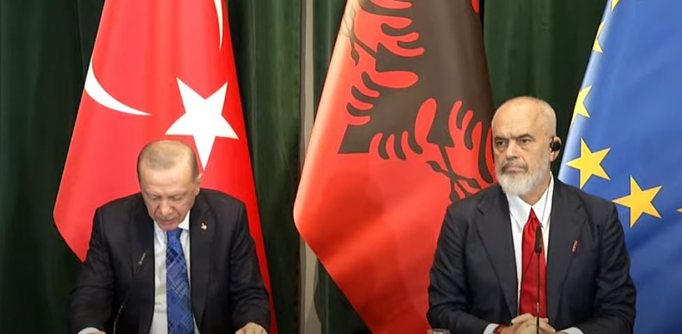 Erdogan nga Tirana: Shqipëria, partner e aleat strategjik në NATO
