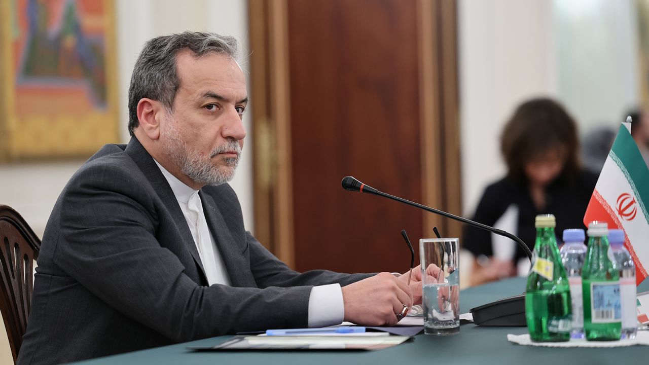Ministri i Jashtëm i Iranit zbarkon në Bejrut
