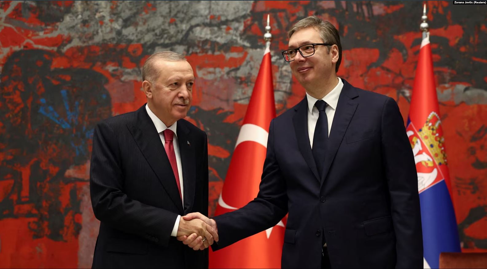 Erdogani thotë se Turqia dhe Serbia do ta zhvillojnë bashkërisht industrinë e mbrojtjes