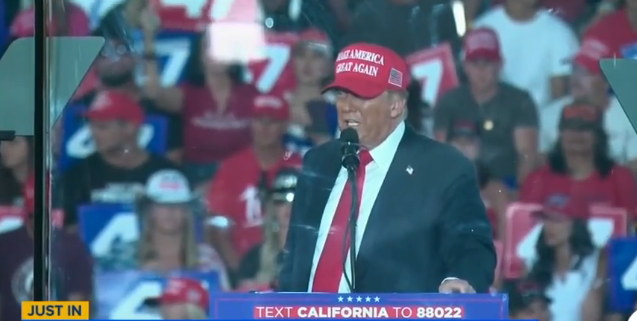 Tjetër atentat ndaj Trumpit? Një burrë me armë të mbushur në kapacitet të lartë arrestohet në tubimin e tij në Coachella