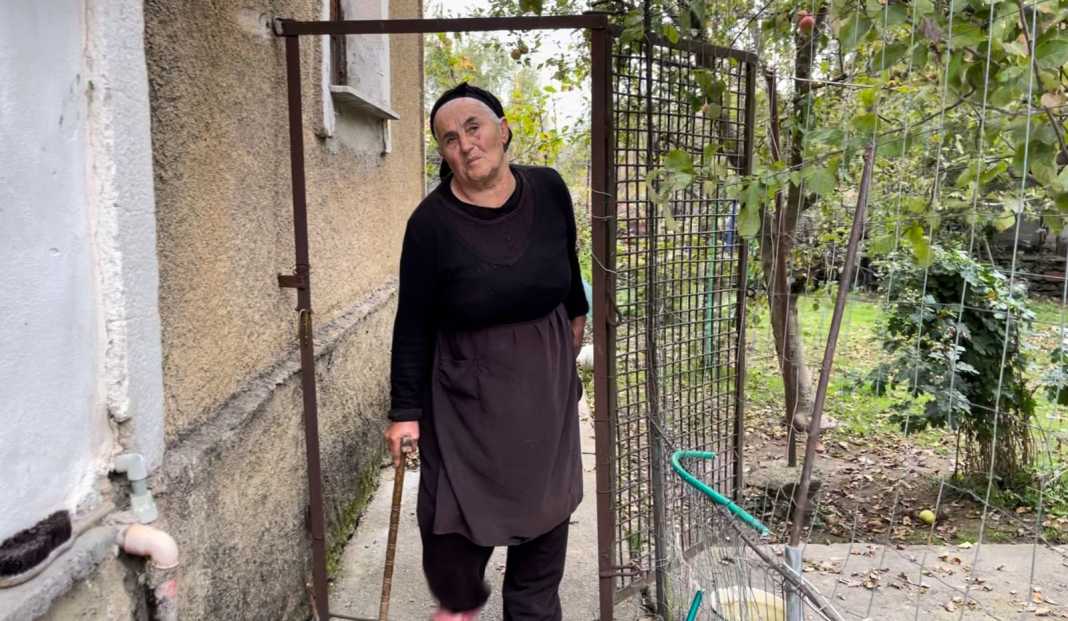 Ersekë: Flet 75-vjeçarja që pretendon se u sulmua seksualisht nga nipi i saj