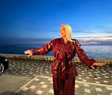 Remzije Osmani do të duket kështu në klipin e ri (FOTO)