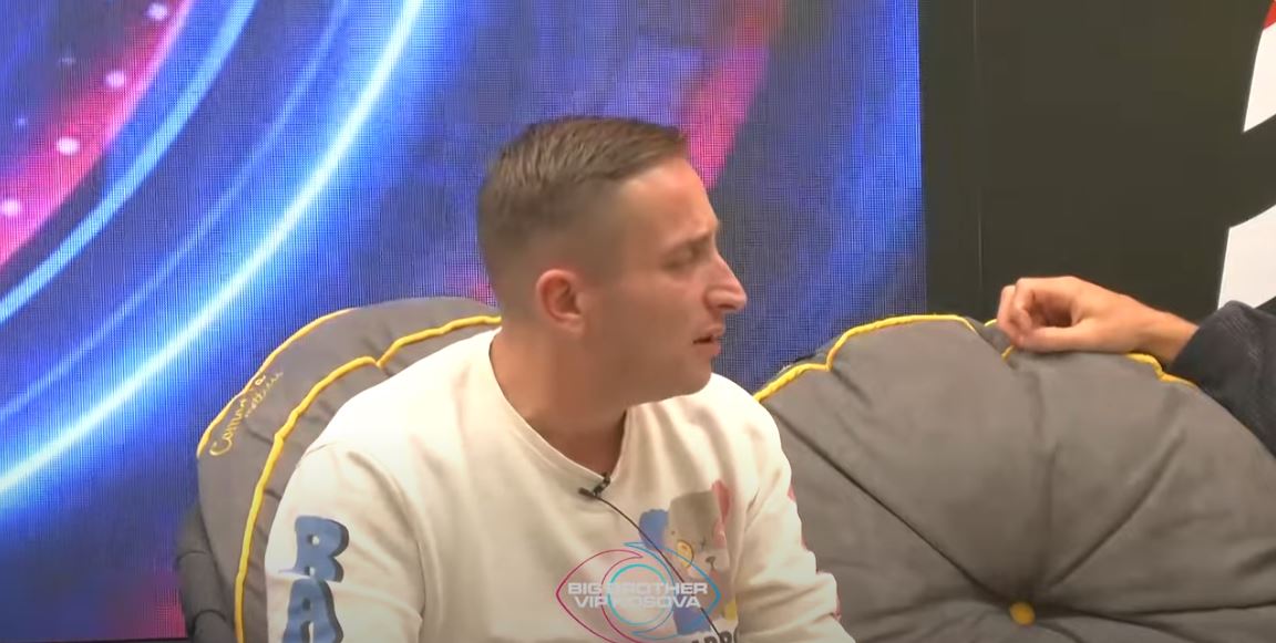 Rezi i tregon Drilonit për vendet që ka vizituar në Gjermani: Kam qenë tek Aladini (VIDEO)
