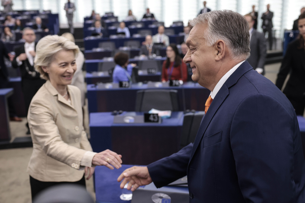 Der Leyen e bën Orbanin për “pesë pare”