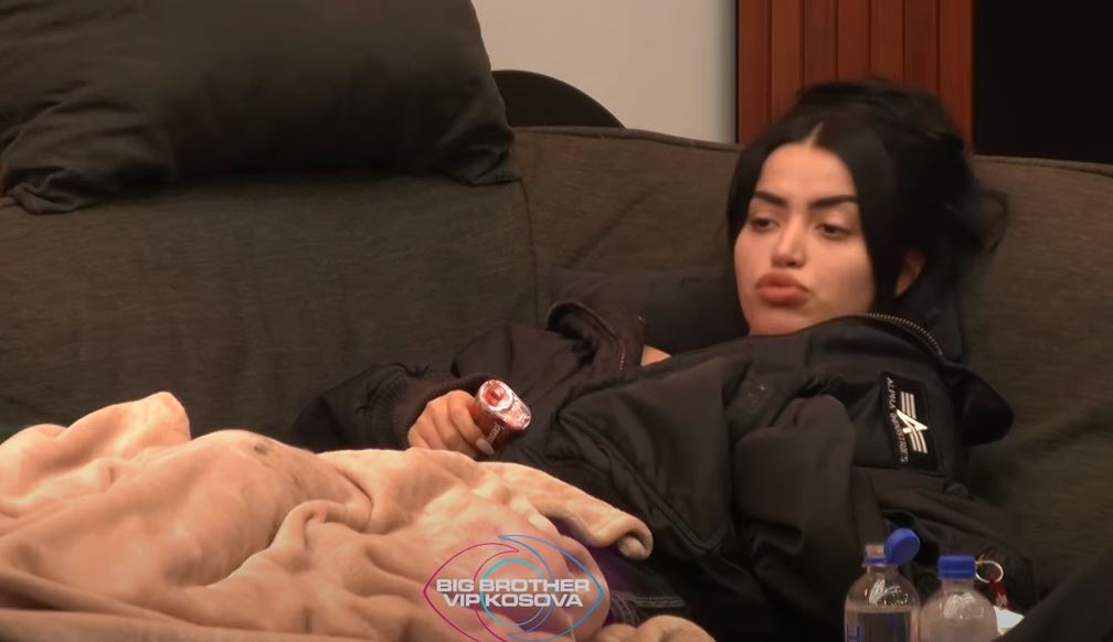 Anisa: Nuk mund ta kontrolloj vetën (VIDEO)