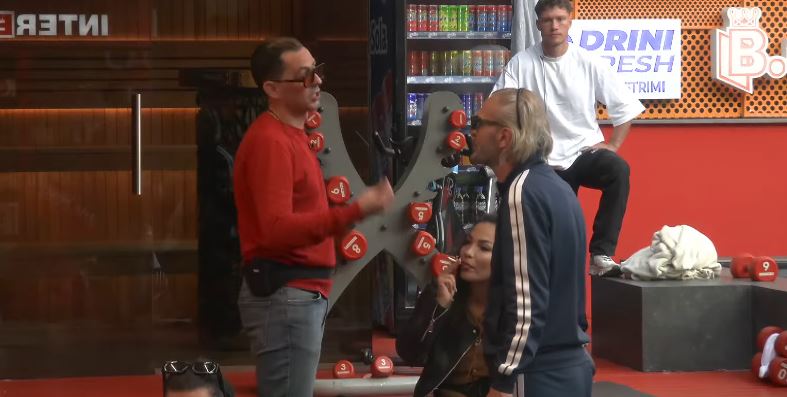 Rovena - Besfortit: Atilla fliste ngadalë, fliste qetë (VIDEO)