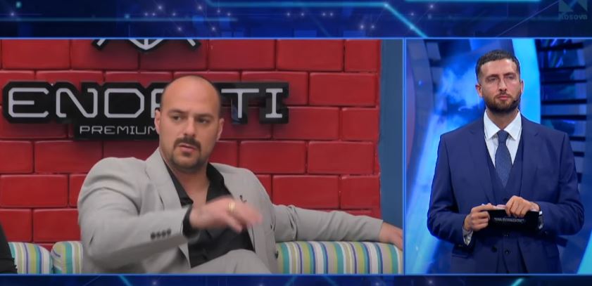 Pauli sqaron situatën në lavanderi e cila sa nuk përfundoi në përplasje fizike mes Edit dhe Gresës