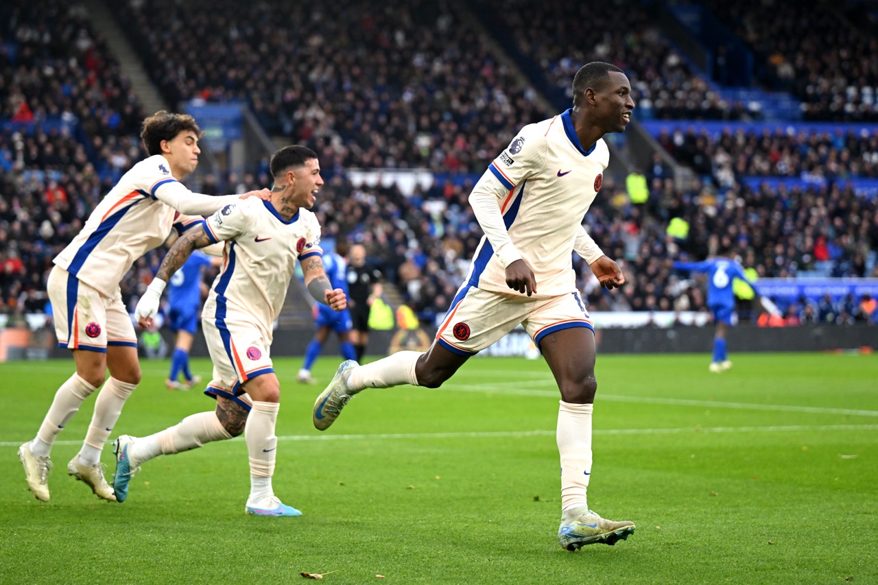 Chelsea fiton në udhëtim te Leicester