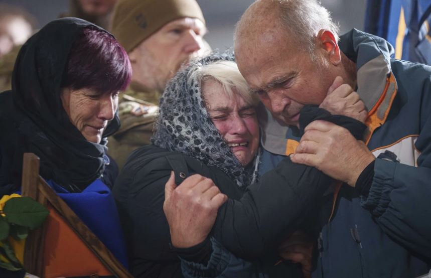 Një mjeke ukrainase ra në dashuri me një ushtar në vijën e frontit - vdiqën së bashku në një sulm rus