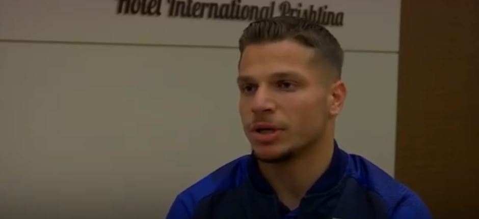 Mundi paragjykimet dhe Spanjën, tash sulmuesi 18 vjeçar ëndërron Barcelonën (VIDEO)