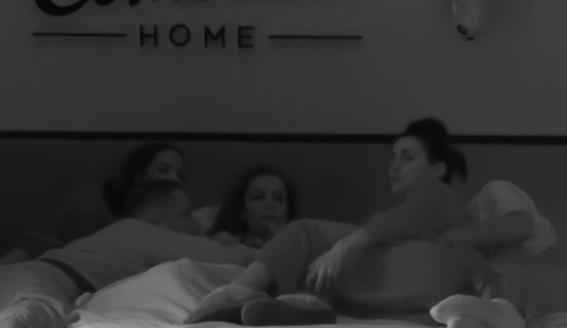 Drenusha diskuton për ish-burrin e saj, Xheneta tregon se çka i tha Atilla kur e pa (VIDEO)
