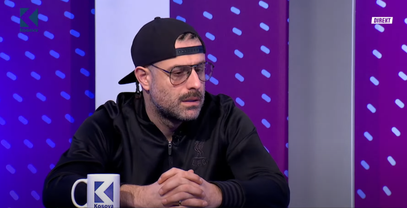 Shfaqja e hartës së Kosovës në flamurin serb nga tifozët çekë, MC Kresha: Nuk më befason ky veprim