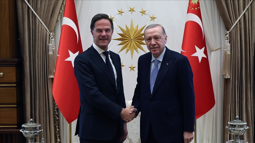 Rutte dhe Erdogan diskutojnë edhe për sigurinë në Kosovë