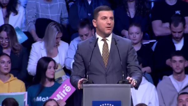 PDK-ja më 8 shkurt mban tubimin përmbyllës në sheshin “Zahir Pajaziti” në kryeqytet