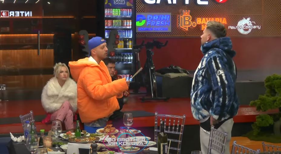 Mevlani, Sarës: Edhe ti nuk je e kulluar sa dukesh (VIDEO)