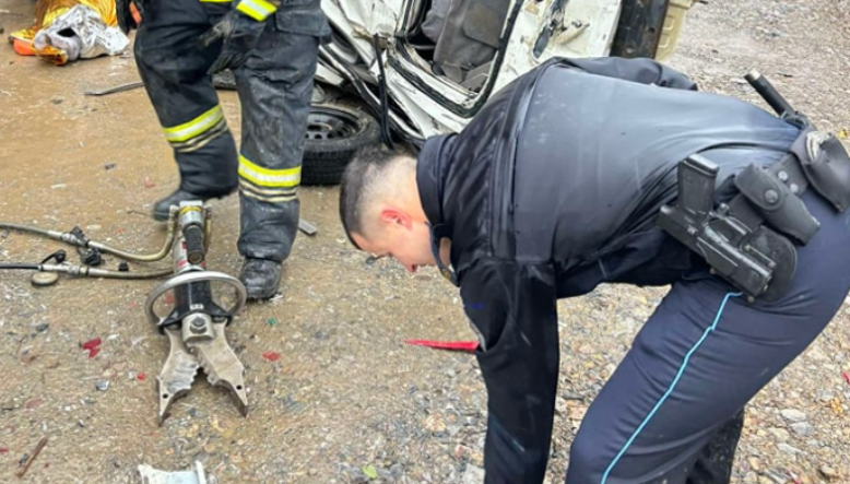 Pamje nga aksidenti në rrugën Kaçanik-Hani i Elezit, ku humbi jetën një grua (FOTO)