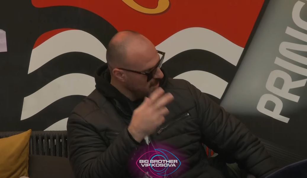 "Është flamuri amerikan", Pauli tregon për dhuratën që ia dha Burimit!