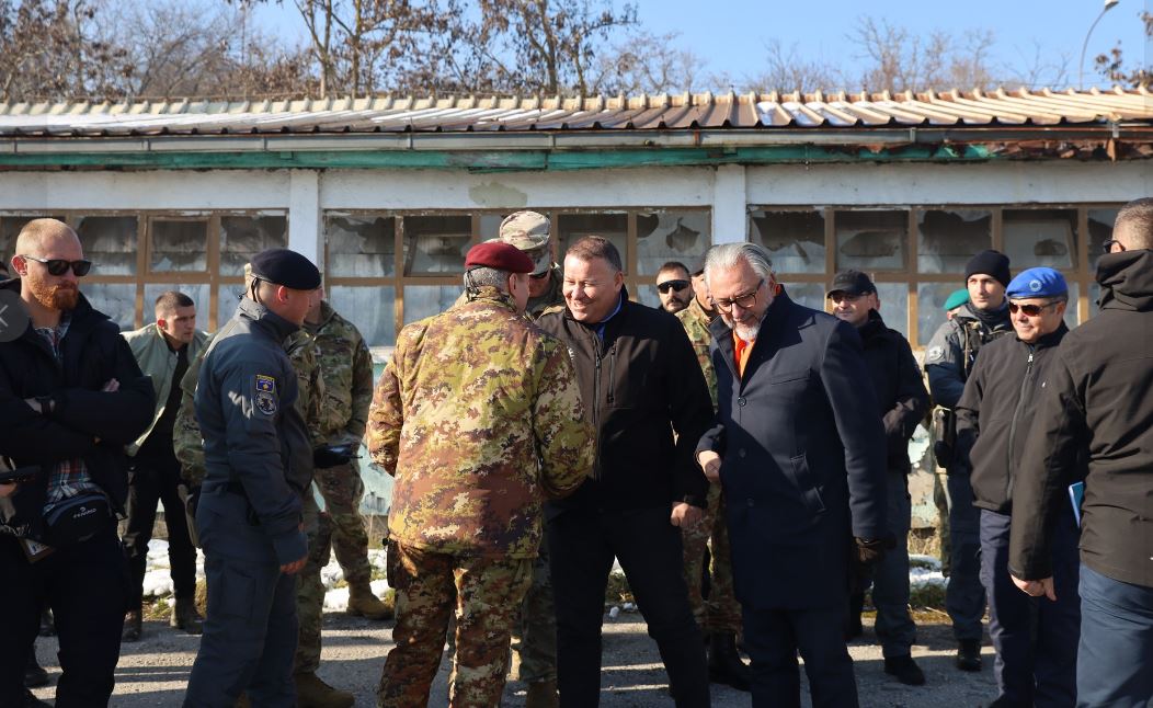 Policia e Kosovës, EULEX-i dhe KFOR-i, stërviten së bashku në Kampin e Njësive Speciale në Vrellë