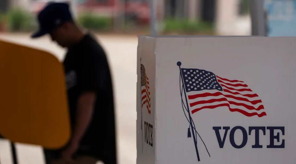 Amerika voton: Hapen vendvotimet në këto tetë shtete