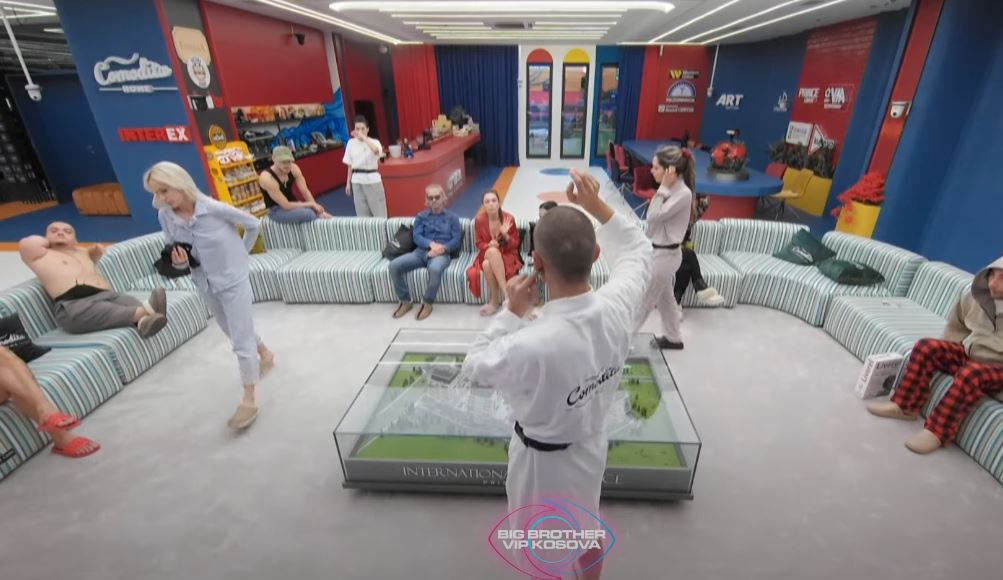 Vullneti tregohet i rreptë me banorët, iu jep ultimatum.. (VIDEO)