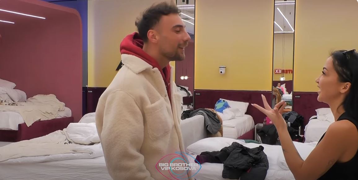 Xheneta ia thotë troç Arionit: Qejfi jem ma i madh është me të largu ty me zarf të zi