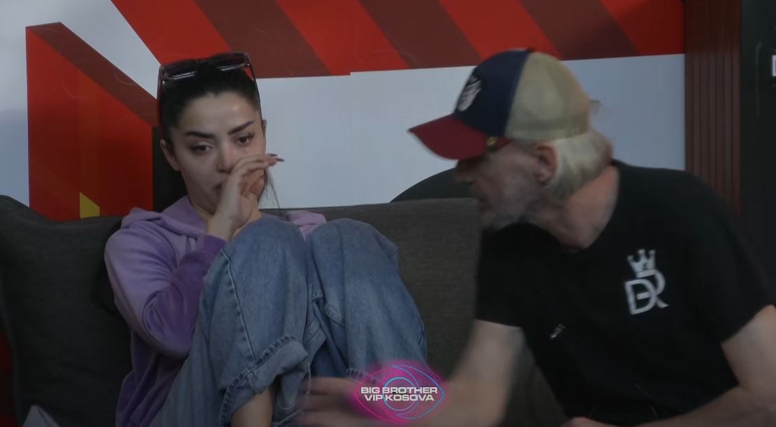 Anisa, mes lotësh, rrëfen për humbjen e personit të zemrës (VIDEO)