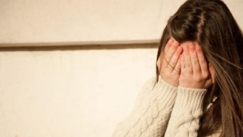 Abuzonte prej 4 vjetësh një të mitur, shpallet në kërkim 44-vjeçari