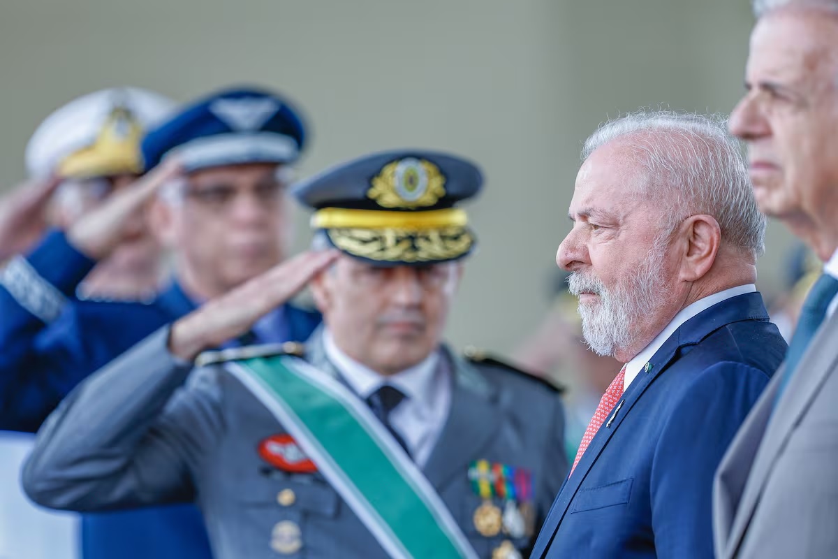 Arrestohet ish-ndihmësi i Bolsonaros dhe katër të tjerë, dyshohen për komplot për të vrarë Presidentin brazilian