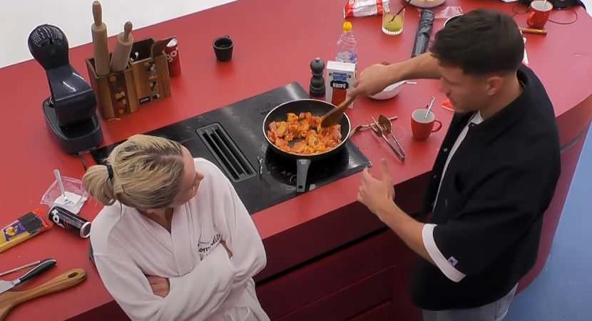 Sara e pyet Drilonin: A do merziteshe nëse do të dilja unë? (VIDEO)