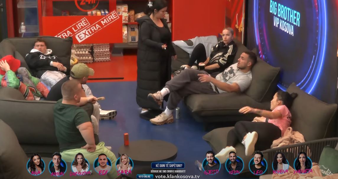 Gresa, e ashpër si kapitene, u kërkon banorëve t'i përkushtohen detyrave të tyre (VIDEO)