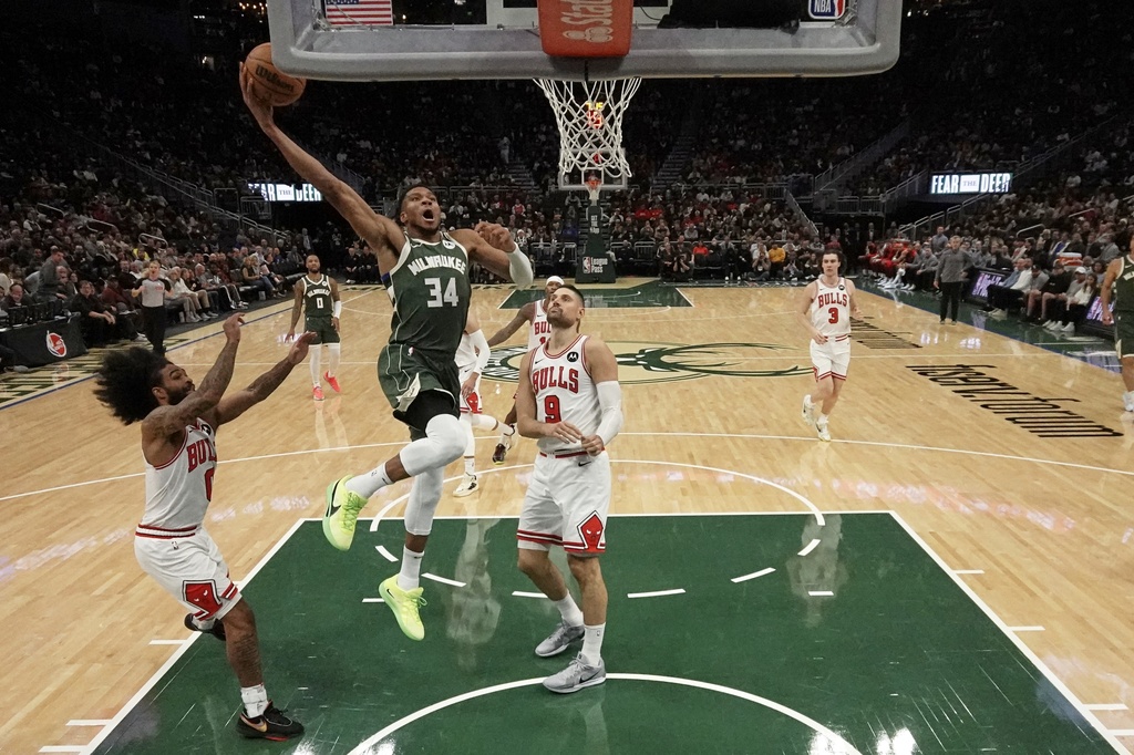 Giannis, 41 pikë në fitoren e Bucks ndaj Bulls
