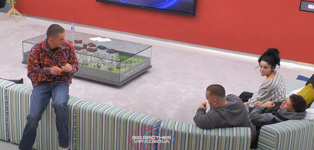 "Komorani dhe Tirana", Vullneti ngacmon Drilonin për Sarën