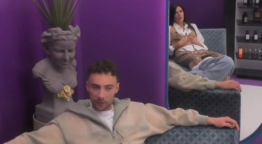 Arioni mllefoset se Diana i shmangu puthjen (VIDEO)