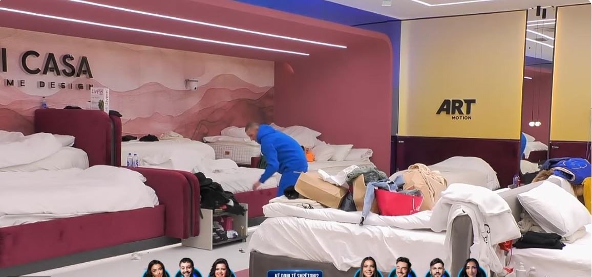 Vullneti me shkopin e tij magjik bënë "mrekulli" në dhomën e gjumit