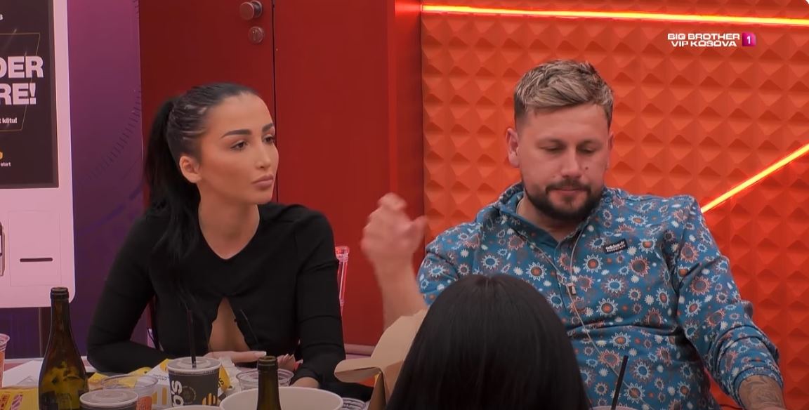 Pse Xheneta nuk mund të bëjë debate pa ofendime? Ja arsyetimi që dha ajo!